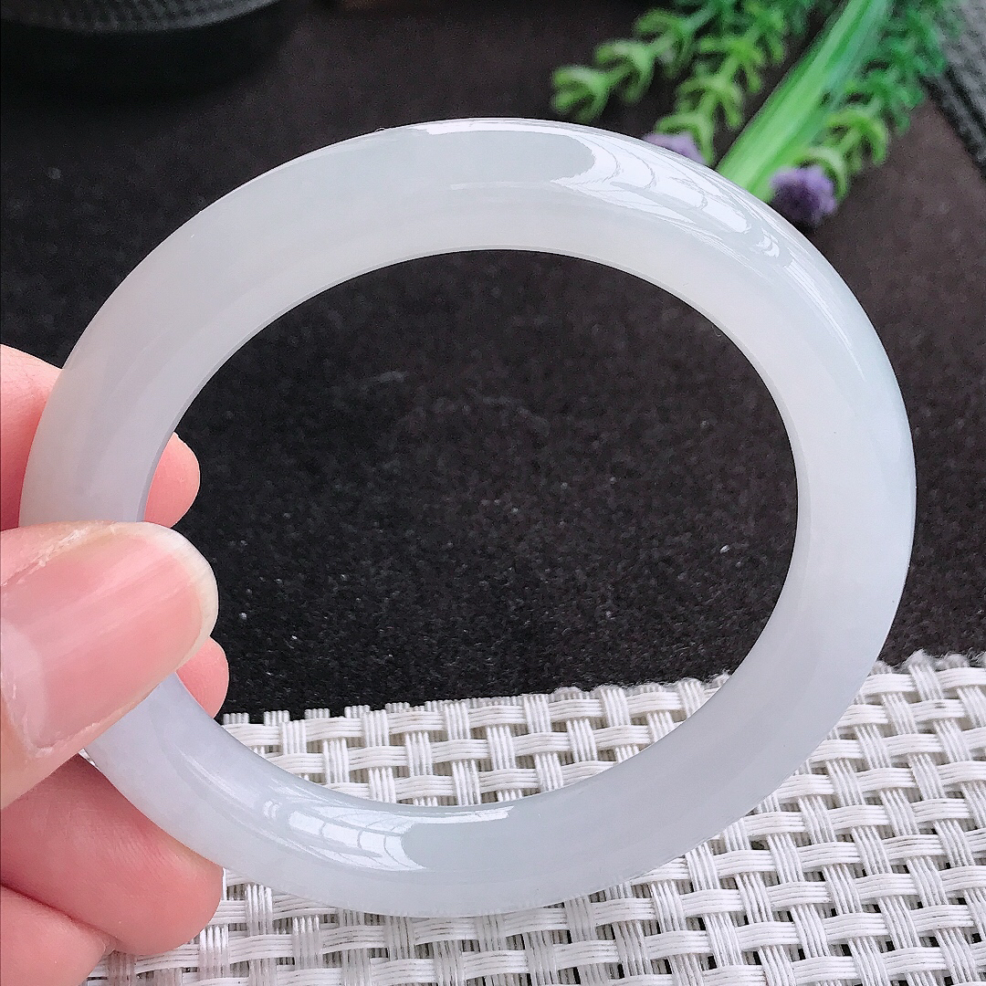 天然A货翡翠54.8/9.6老坑冰纯果冻胶月光彩精华白圆条手镯玉手镯