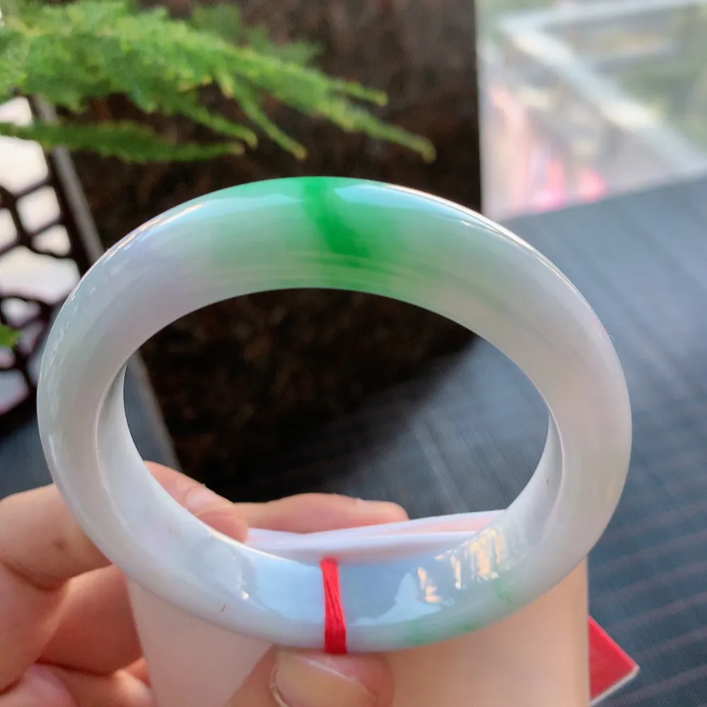 正圈冰糯春彩 无瑕 尺寸:55.4/13/8.9 超美