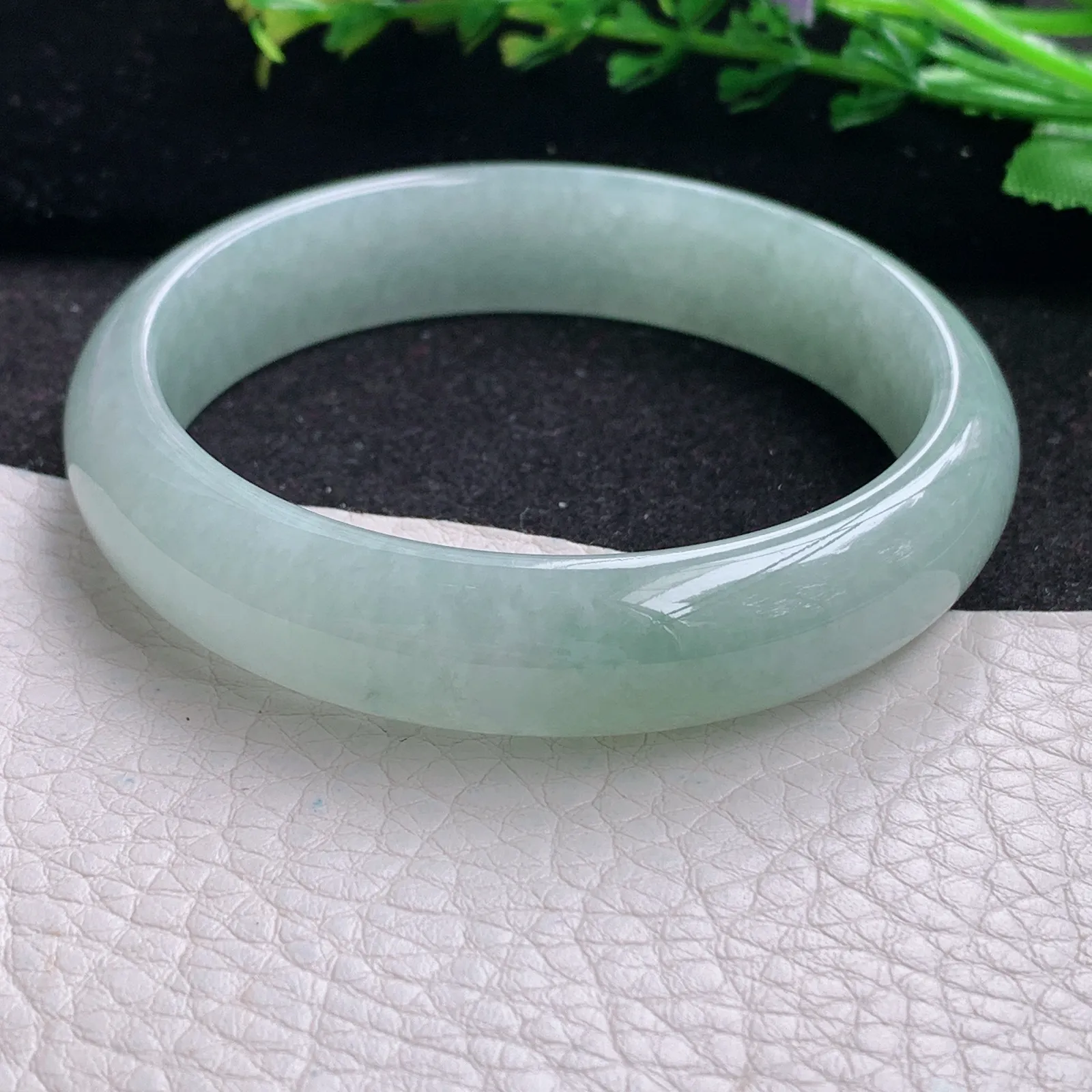 js自然光57*13.2*7平安镯 缅甸翡翠a货玉手镯晴美胶感宽边玉手环