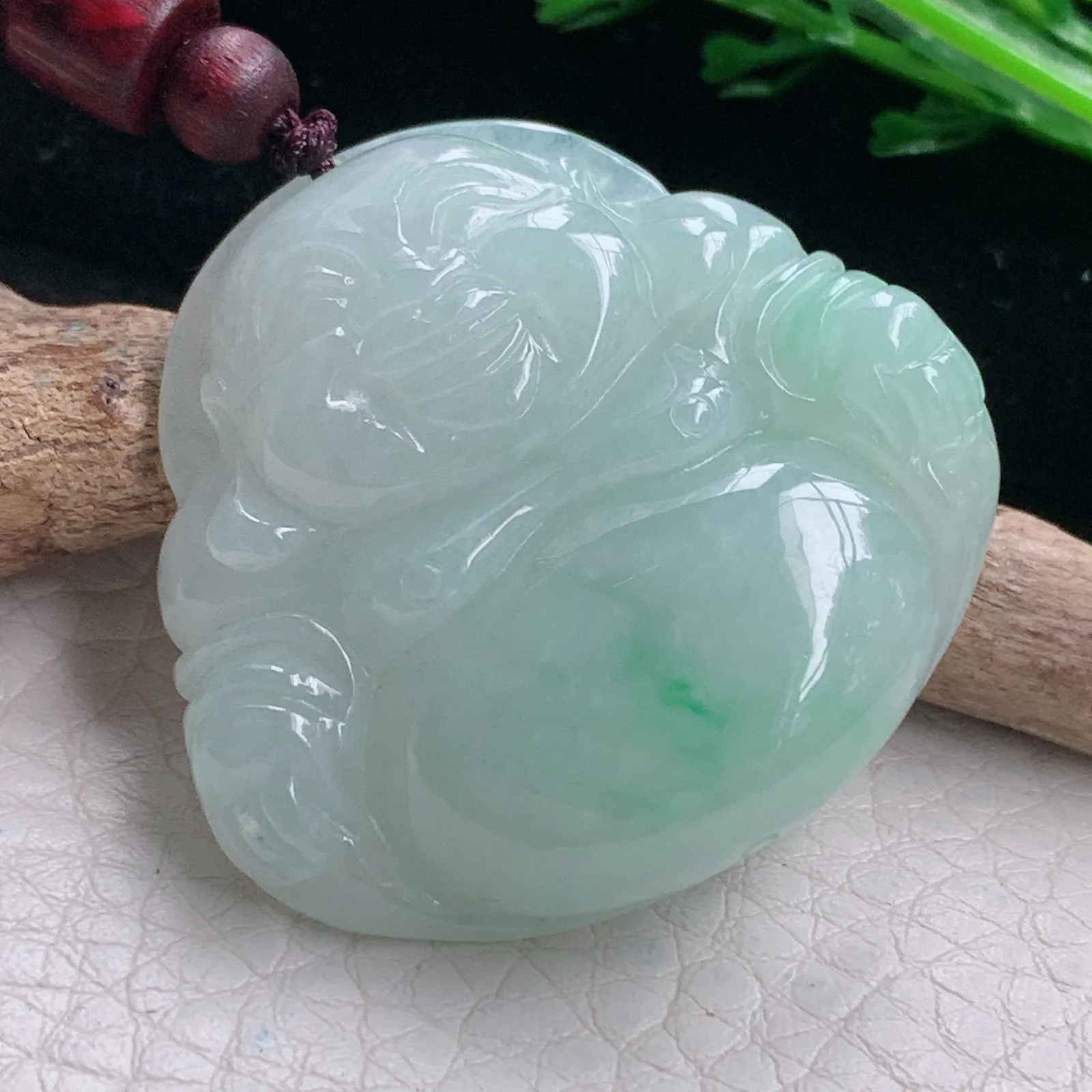 zen自然光37.6*40.5*9.3天然缅甸翡翠飘绿水润佛公 弥勒佛玉吊坠 玉挂件