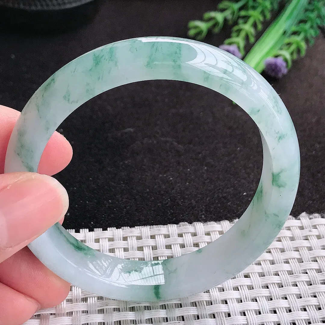 天然A货翡翠56/11.8/8老坑冰胶水灵飘蓝花手镯宽边玉手镯