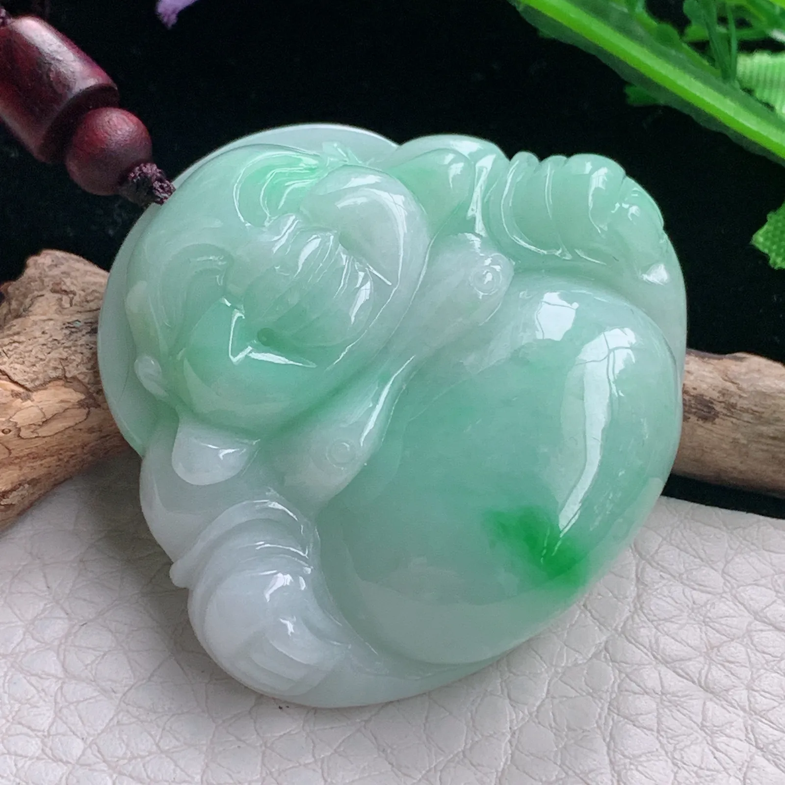 zen自然光41.5*45.6*12.5天然缅甸翡翠飘绿佛公 弥勒佛玉吊坠 玉挂件