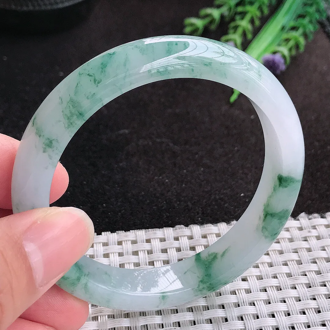 天然A货翡翠56/11.8/8老坑冰胶水灵飘蓝花手镯宽边玉手镯