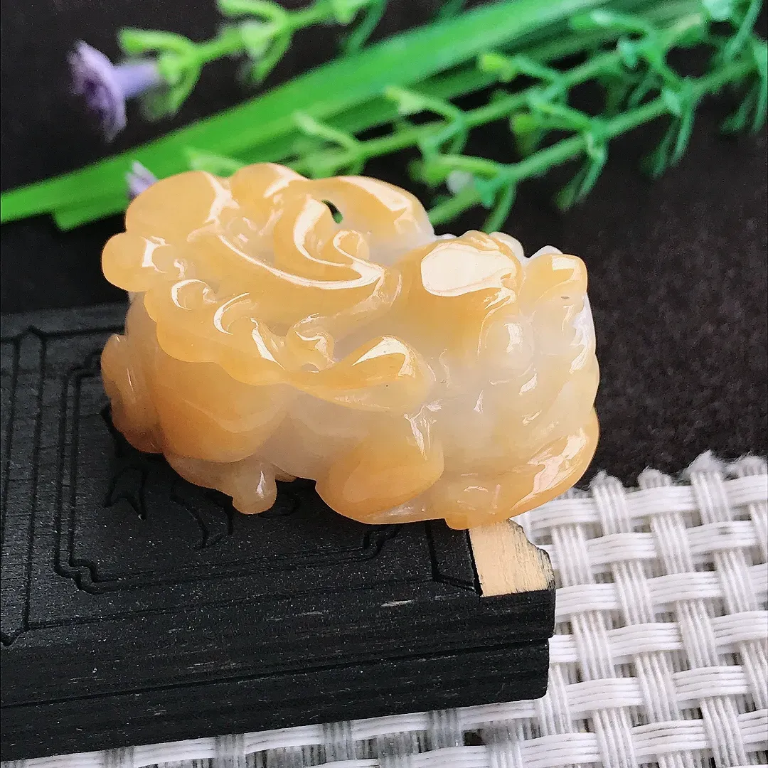 天然a货翡翠38/22/16.8老坑精美浓艳黄翡貔貅吊坠翡翠玉挂件