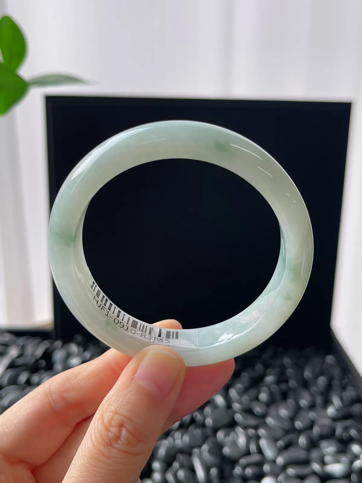 正圈53圈口，翡翠糯化种飘花手镯