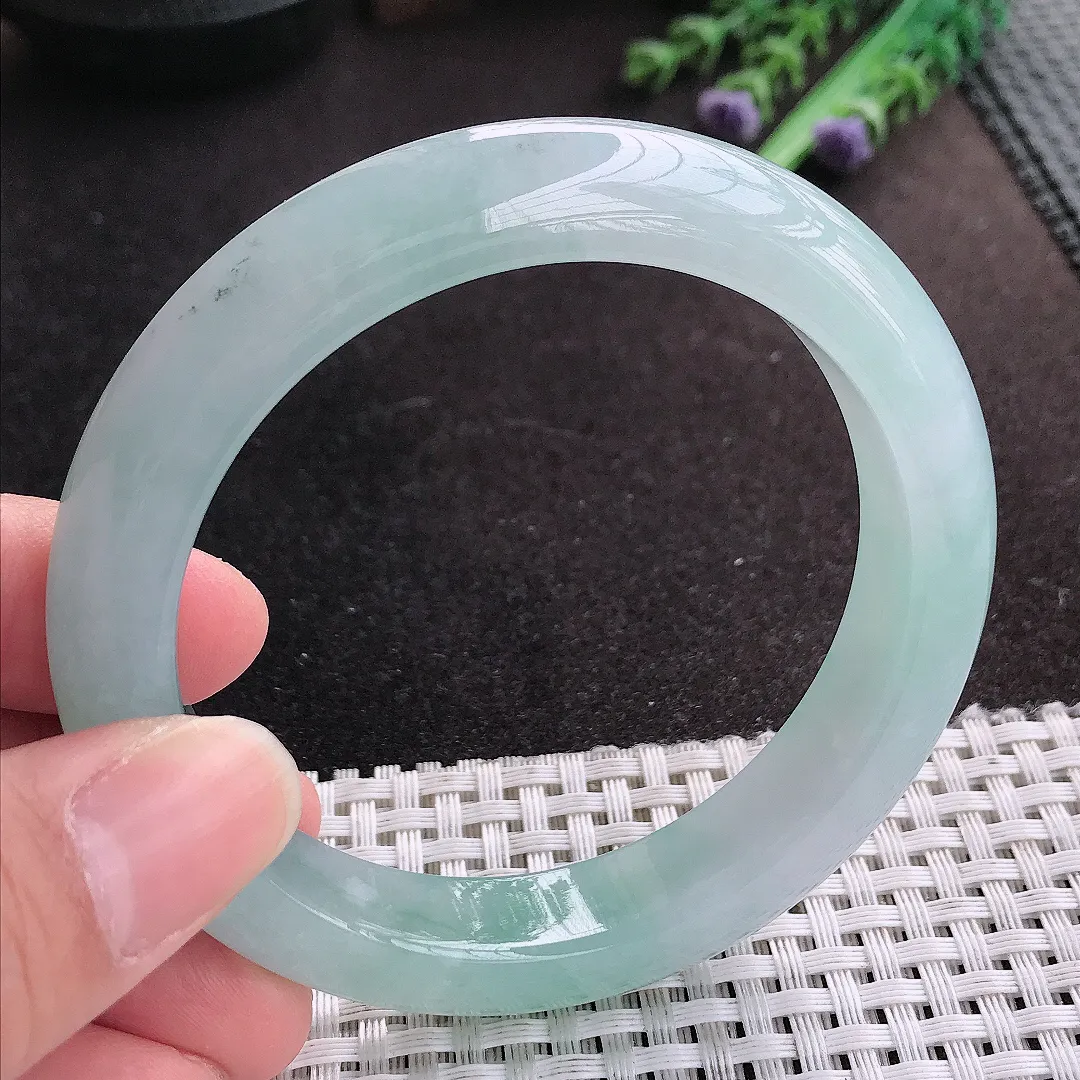 天然A货翡翠58.5/12.4/9.2老坑冰胶果冻冰晴天空蓝手镯宽边玉手镯