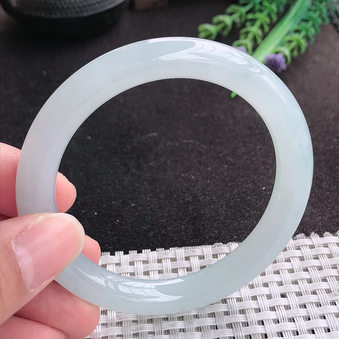 天然A货翡翠56/9/9.3老坑冰纯果冻胶冰晴圆条手镯玉手镯