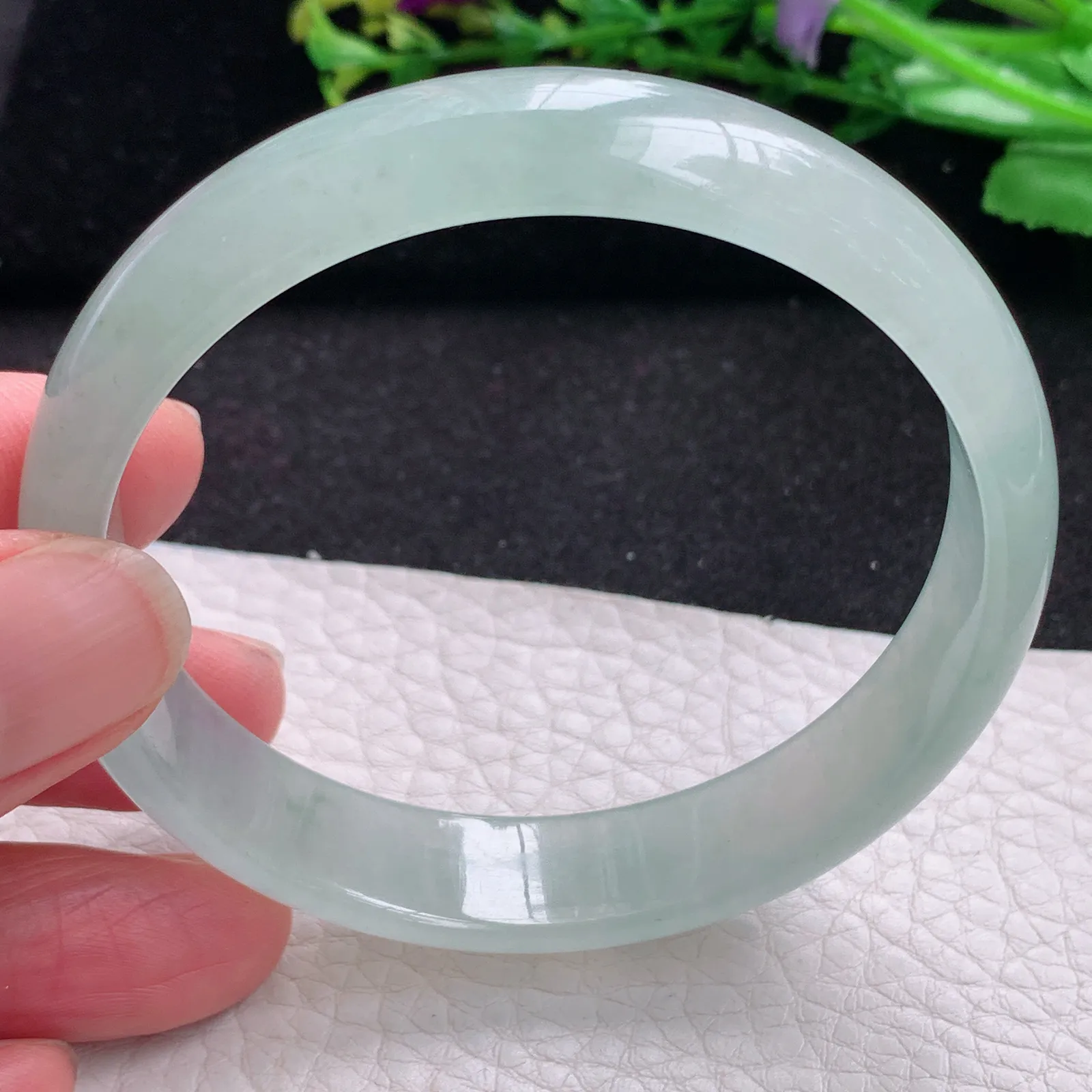 js自然光58.5*13*6平安镯 缅甸翡翠a货玉手镯冰种晴美宽边玉手环