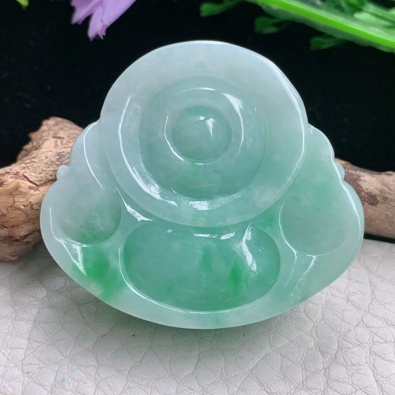 zen自然光39.2*43.8*12天然缅甸翡翠辣绿佛公 开心佛玉吊坠 玉挂件