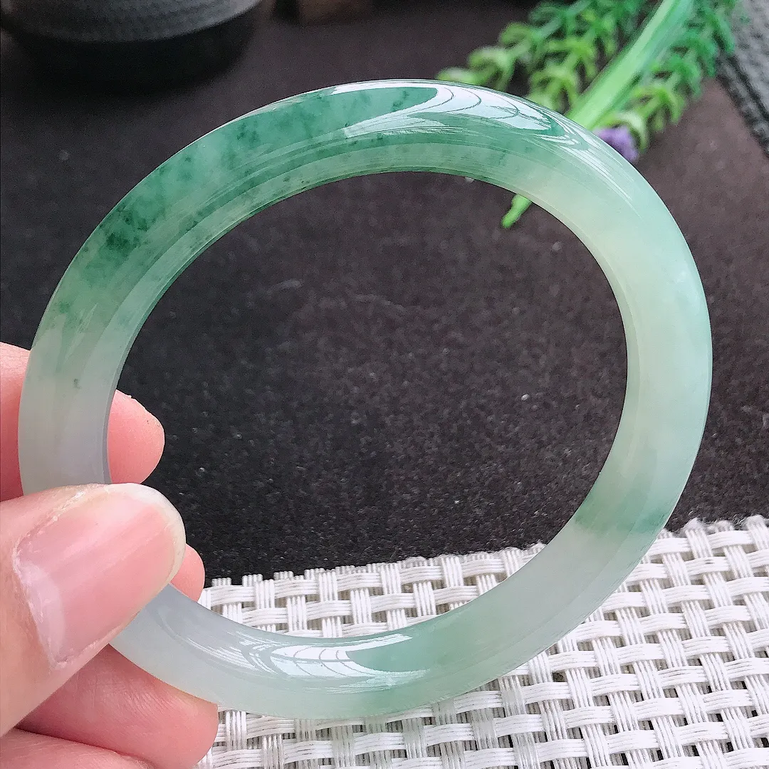 天然A货翡翠58/9.1/8.8老坑冰胶果冻冰飘花圆条手镯玉手镯