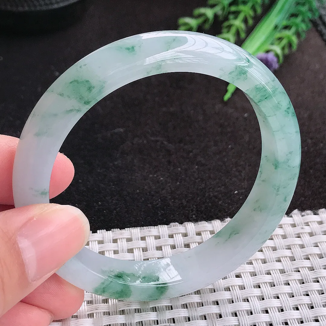 天然A货翡翠56/11.8/8老坑冰胶水灵飘蓝花手镯宽边玉手镯