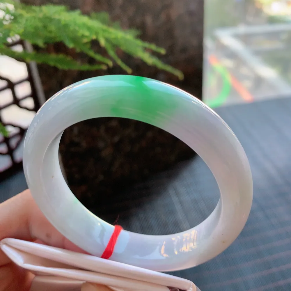 正圈冰糯春彩 无瑕 尺寸:55.4/13/8.9 超美