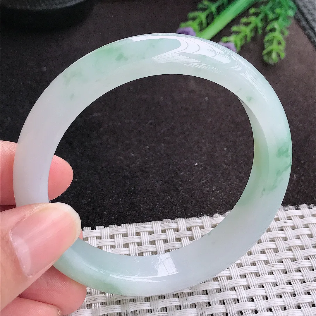 天然A货翡翠58/12.5/8.3老坑冰胶果冻冰飘花手镯宽边玉手镯