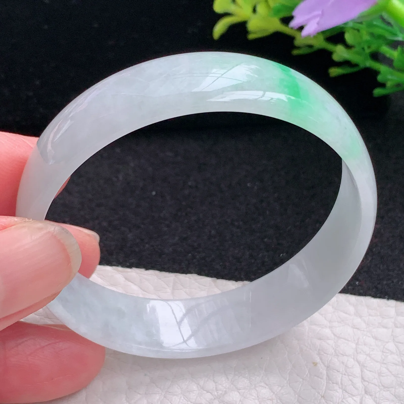 js小圈口52*13.3*3.8宽扁镯 缅甸翡翠a货玉手镯冰阳绿宽边玉手环