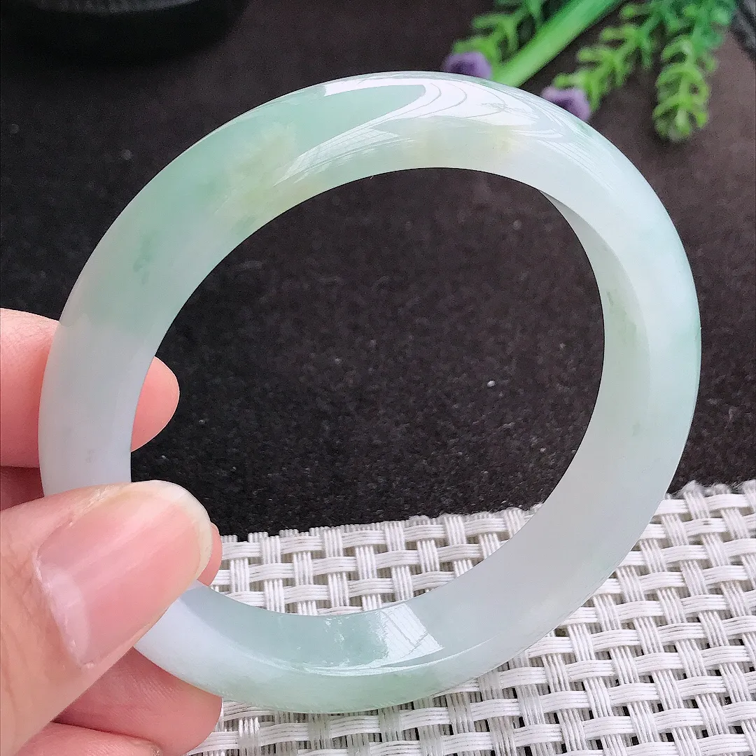 天然A货翡翠58/12.5/8.3老坑冰胶果冻冰飘花手镯宽边玉手镯