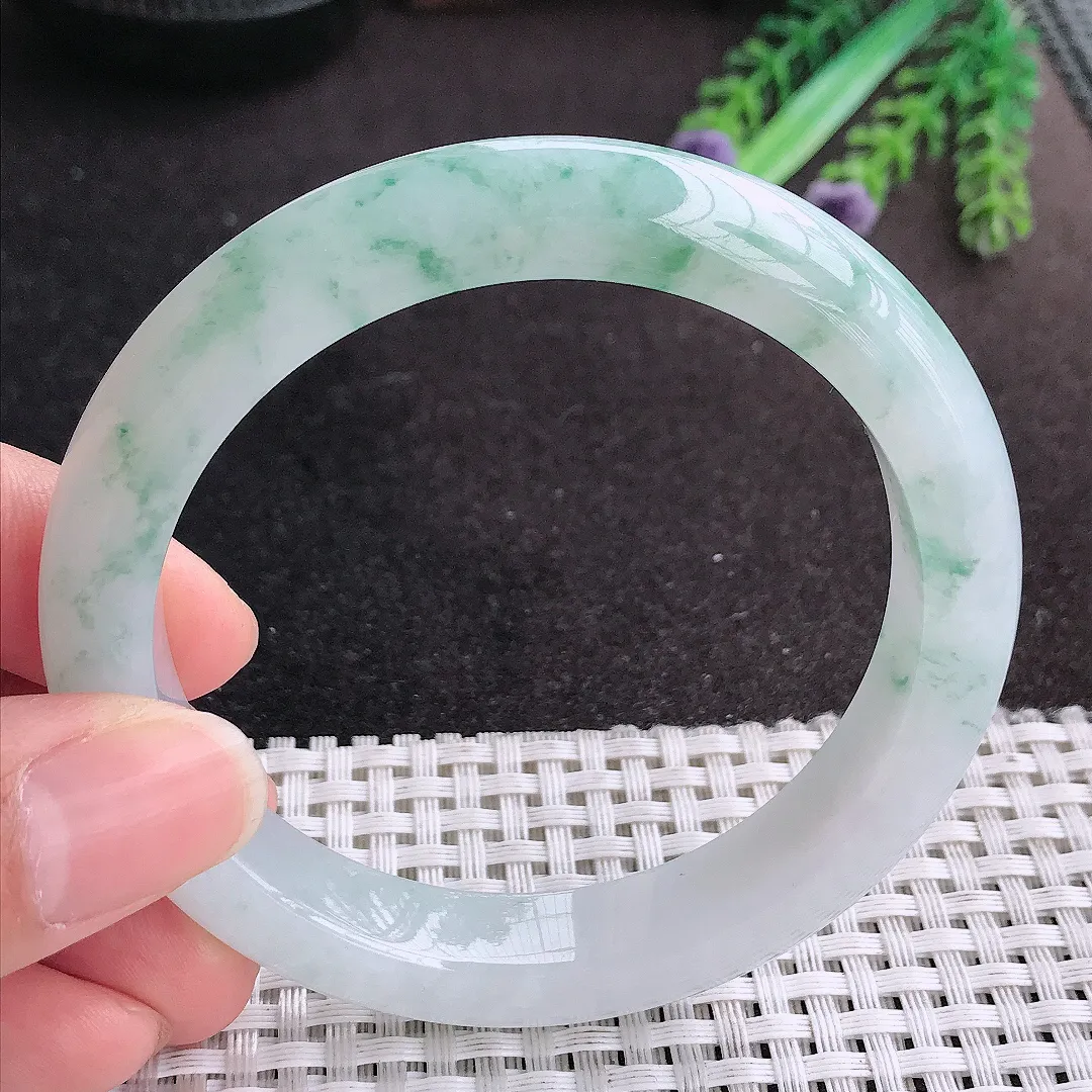 天然A货翡翠58/11.5/9老坑冰润水灵飘花手镯宽边玉手镯