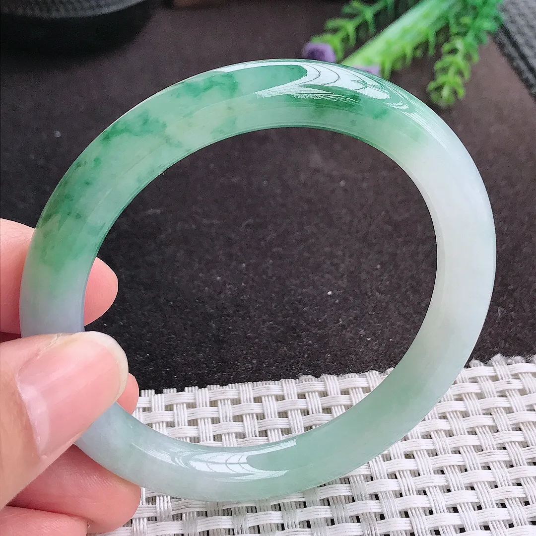 天然A货翡翠56.8/9.2老坑冰胶果冻冰飘花圆条手镯玉手镯