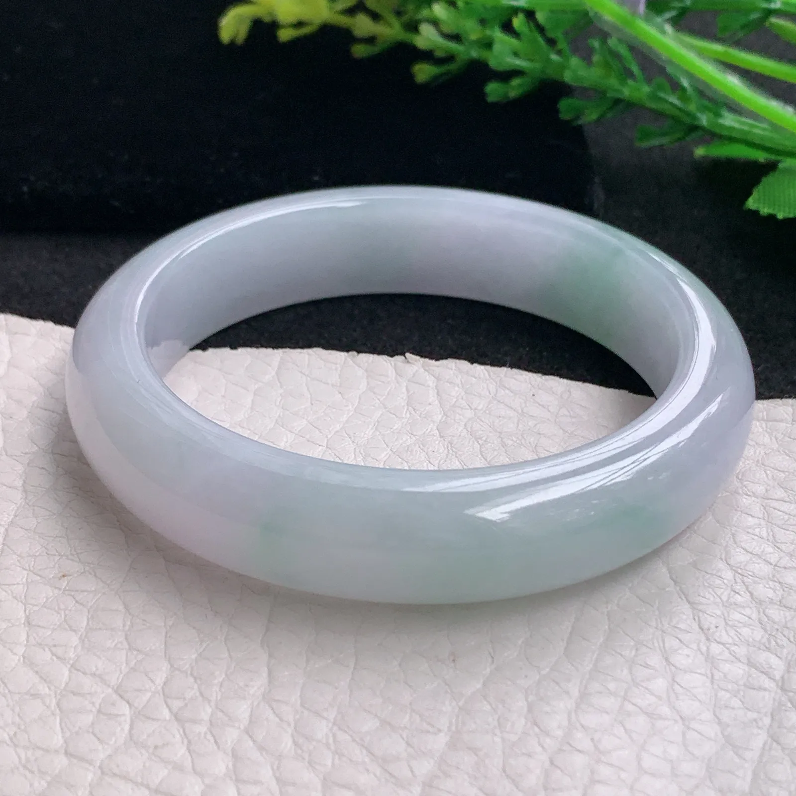 hy小圈口53*12.5*8.2平安镯 缅甸翡翠a货玉手镯冰飘花淡雅宽边玉手环