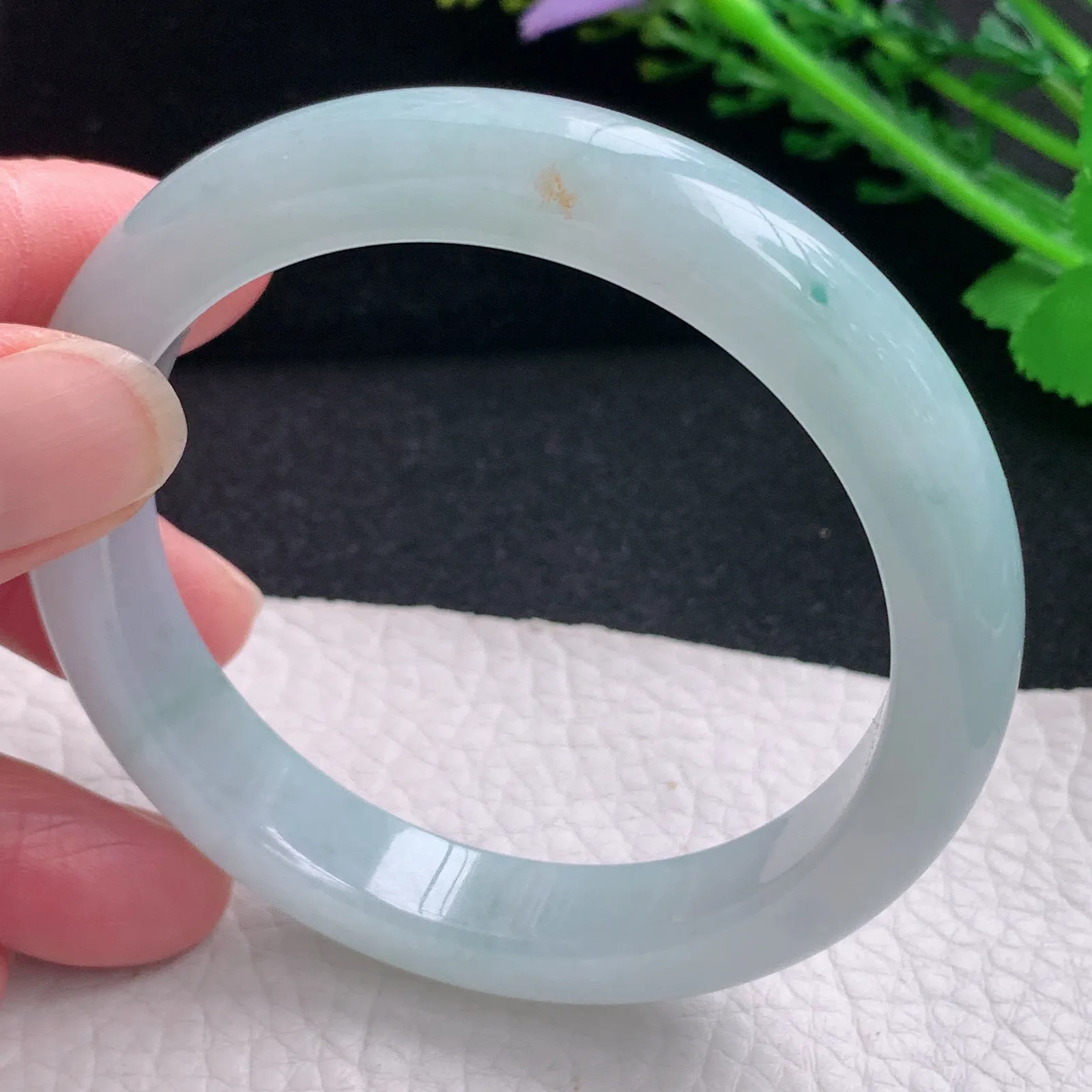 jxn自然光56.5*11.2*8.2平安镯 缅甸翡翠a货玉手镯冰胶飘花宽边玉手环