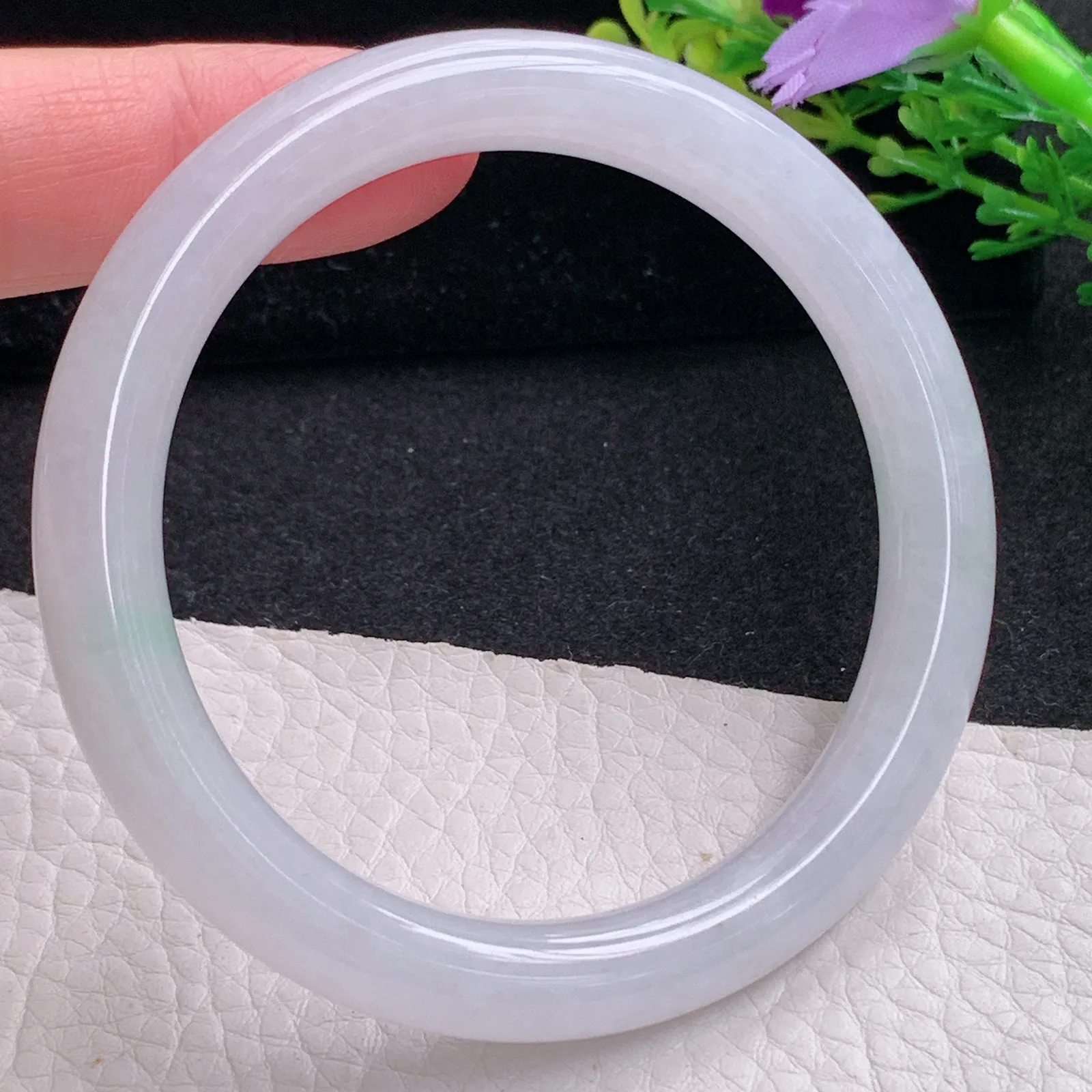 n自然光55*8.8*8.5叮当镯 缅甸翡翠a货玉手镯白月光圆条玉手环 美人镯