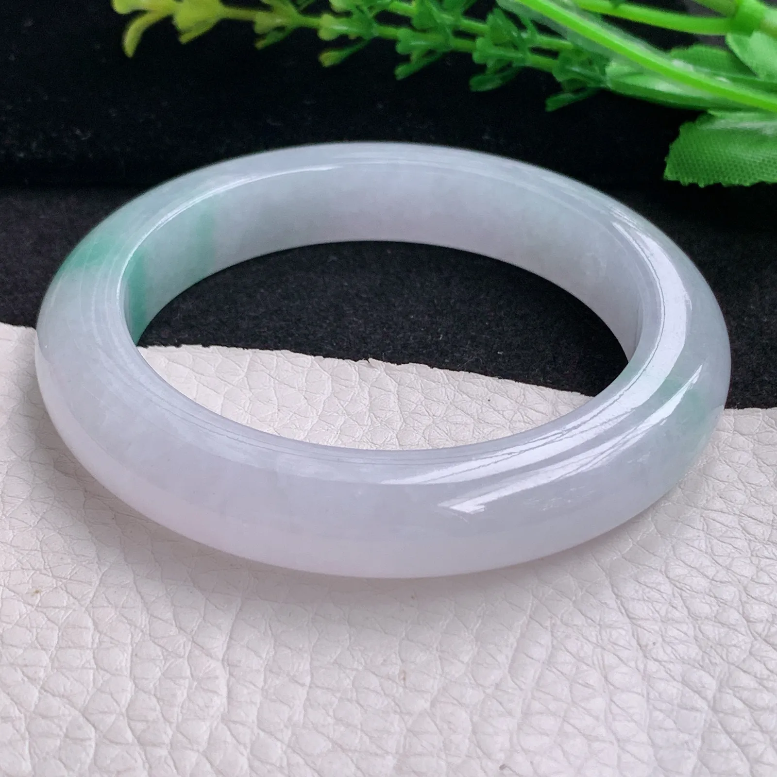 xc自然光56.5*11.5*10平安镯 缅甸翡翠a货玉手镯冰飘花宽边玉手环