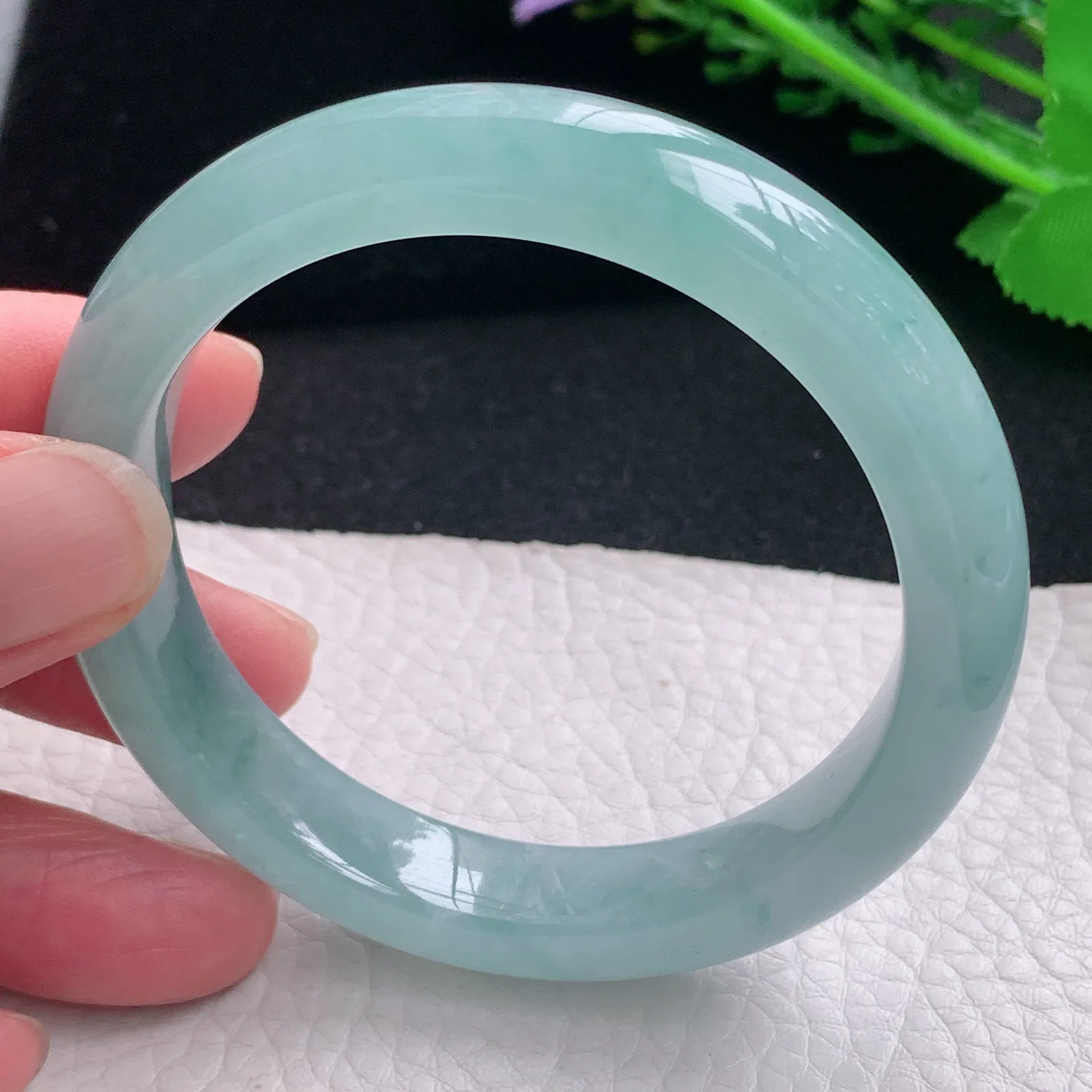 jxn自然光55.5*11.5*8.3平安镯 缅甸翡翠a货玉手镯天空蓝宽边玉手环