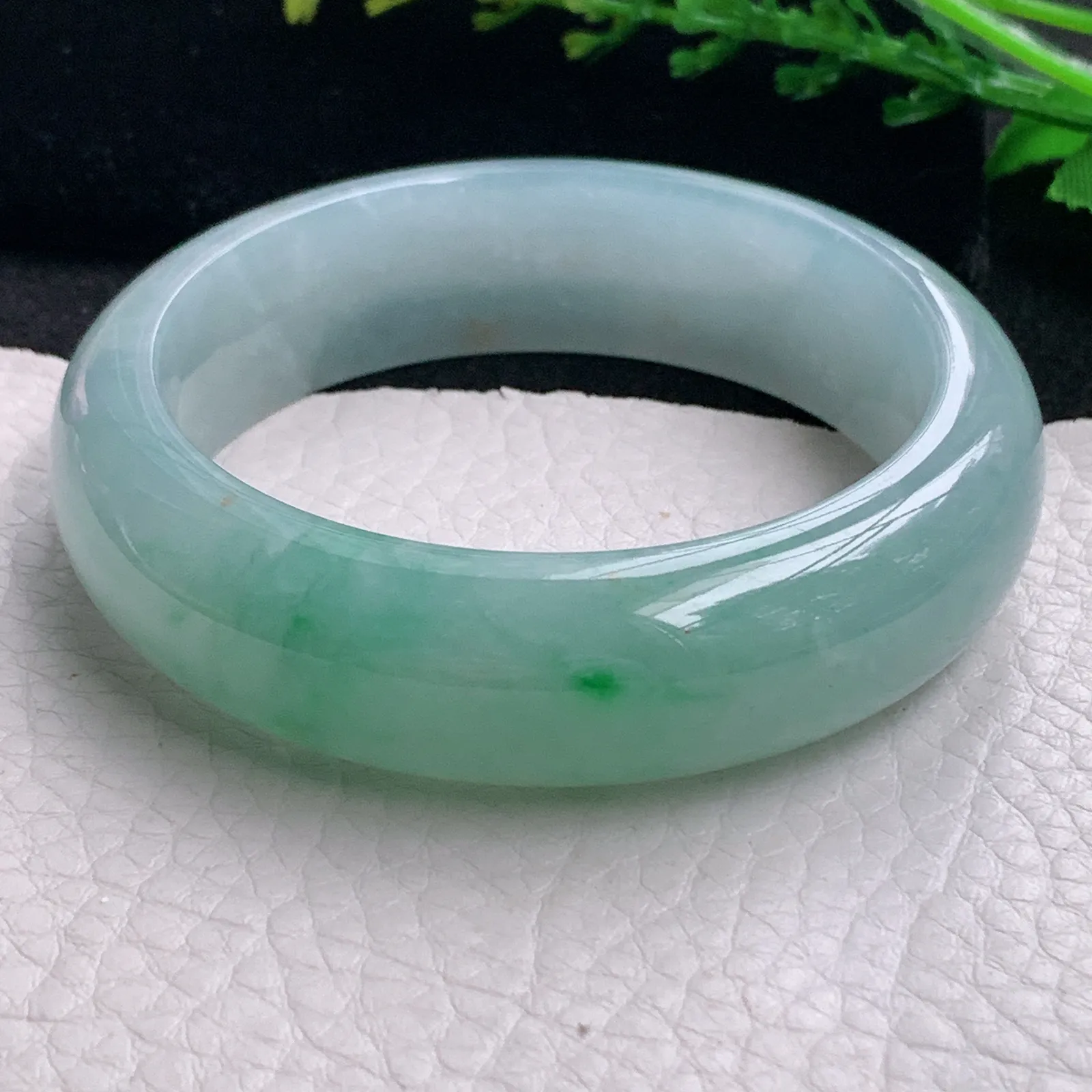 hy自然光56*17.5*8.5轮胎招财镯 缅甸翡翠a货玉手镯厚装宽边玉手环