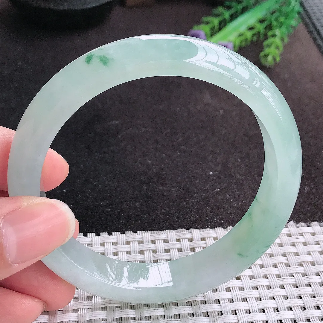 天然A货翡翠61.5/13.2/8.5老坑冰透果冻胶冰飘花手镯大圈口宽边玉手镯