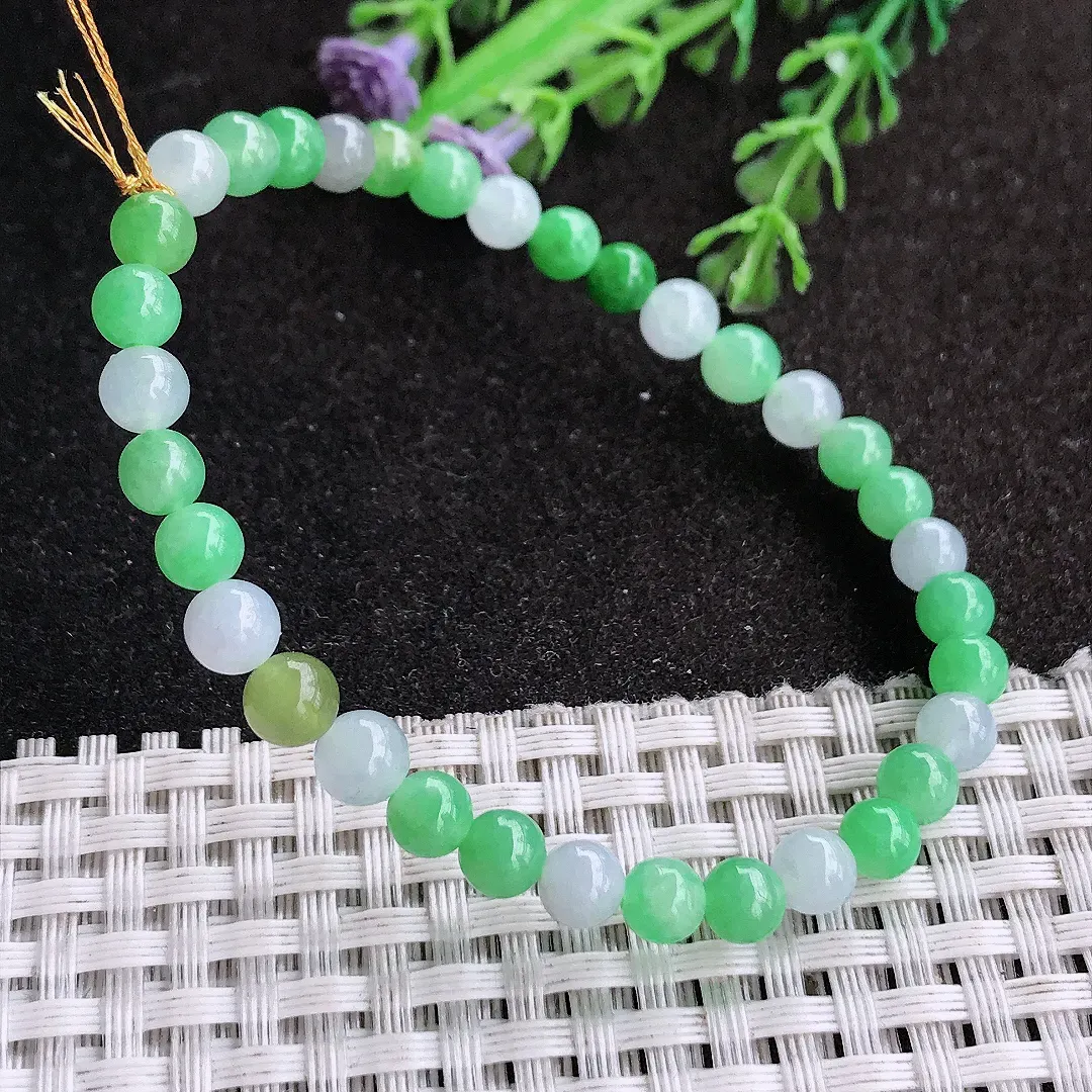 天然a货翡翠5.5/34颗老坑冰胶水灵飘阳绿圆珠手链小米珠手串