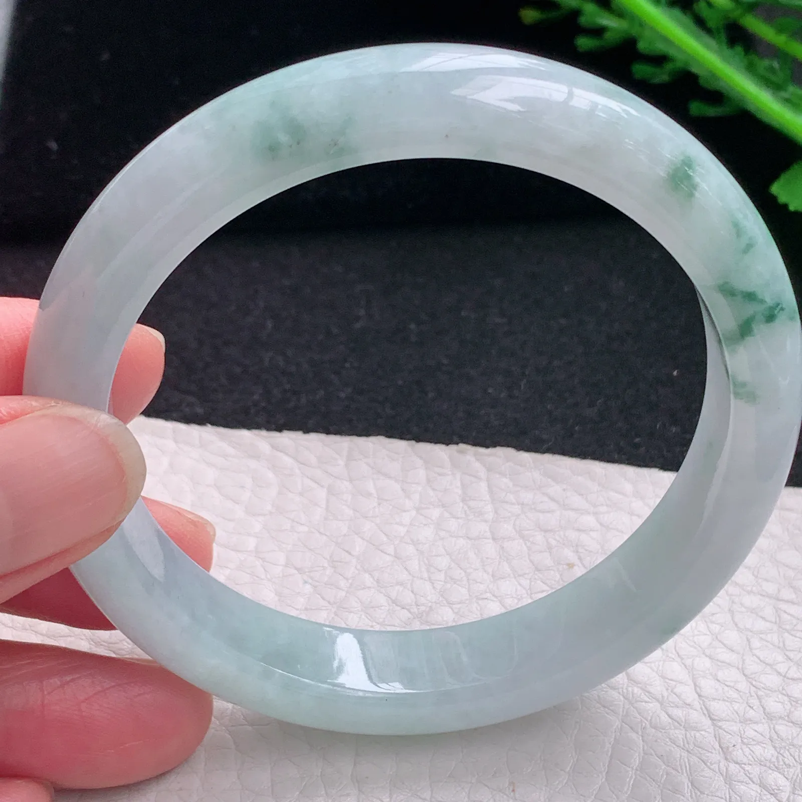 jxn自然光59*11.6*8平安镯 缅甸翡翠a货玉手镯清秀飘花宽边玉手环