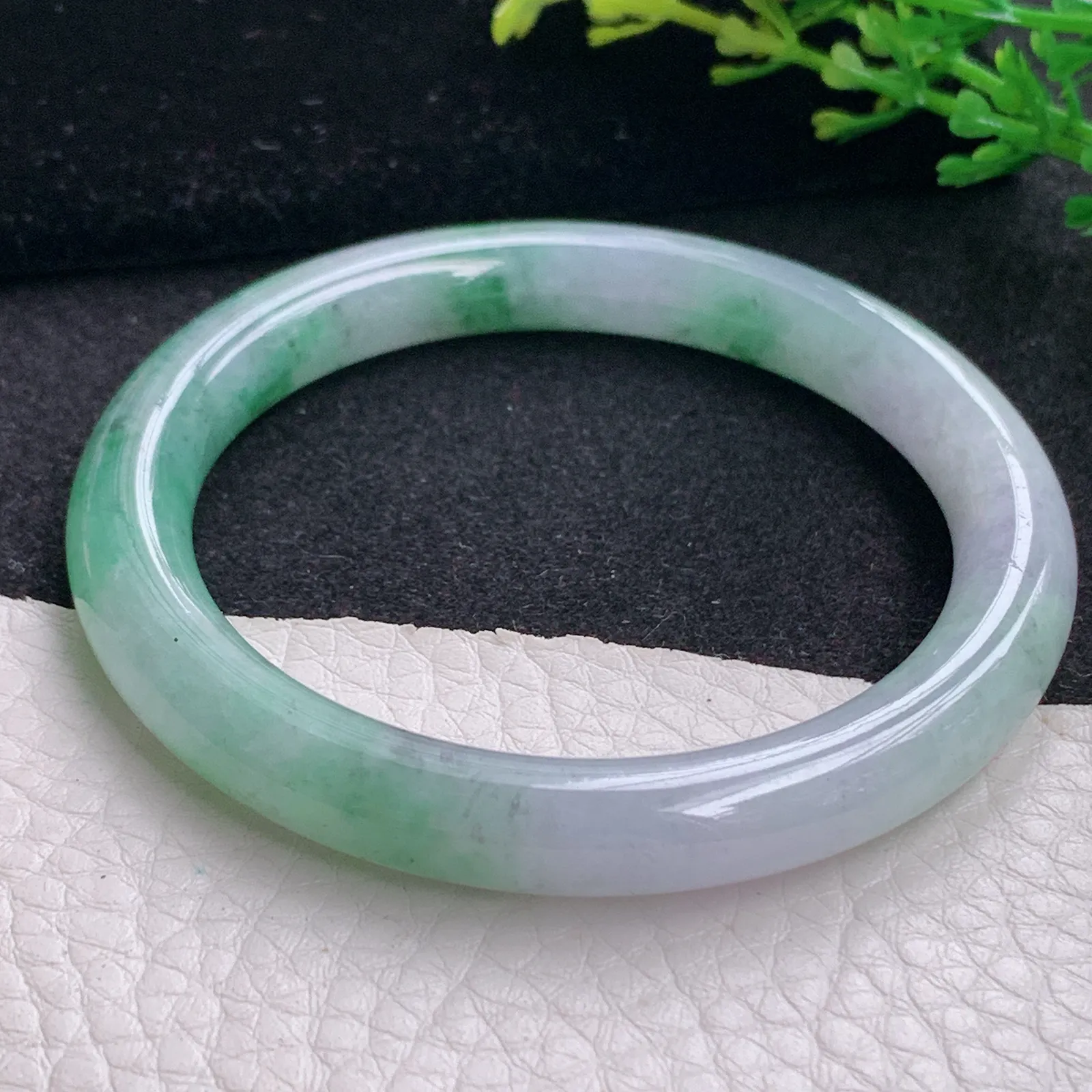 n小圈口51*8叮当镯 缅甸翡翠a货玉手镯清新圆条玉手环 美人镯