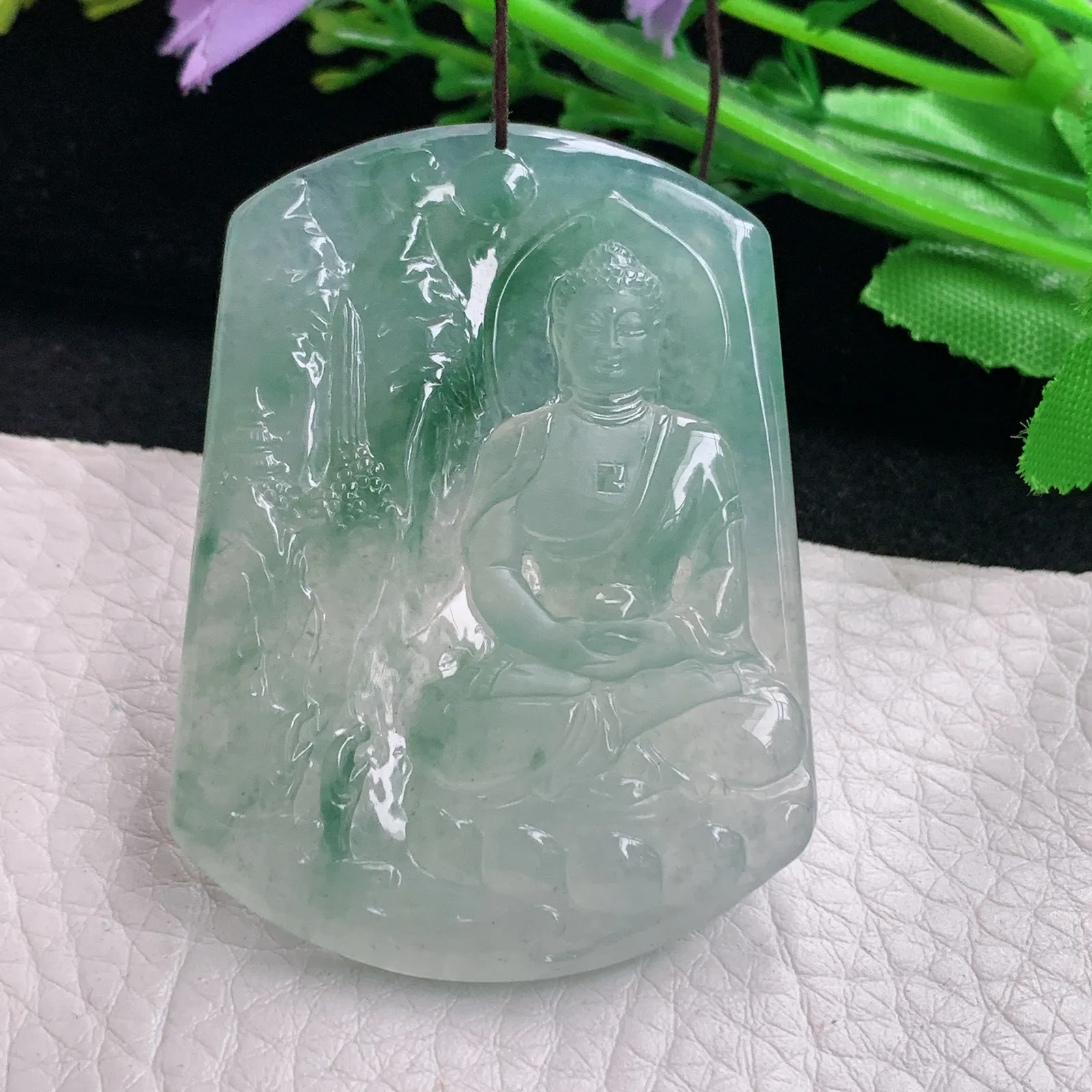 ktj自然光52*39.2*5.6天然缅甸翡翠冰润山水佛祖 大日如来玉吊坠 玉挂件