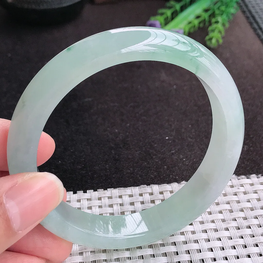 天然A货翡翠61.5/13.2/8.5老坑冰透果冻胶冰飘花手镯大圈口宽边玉手镯