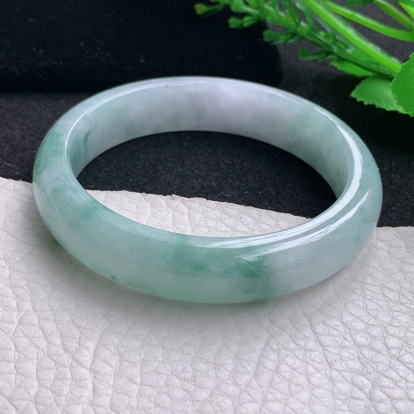 z自然光53.5*12.3*7.3平安镯 缅甸翡翠a货玉手镯飘花宽边玉手环