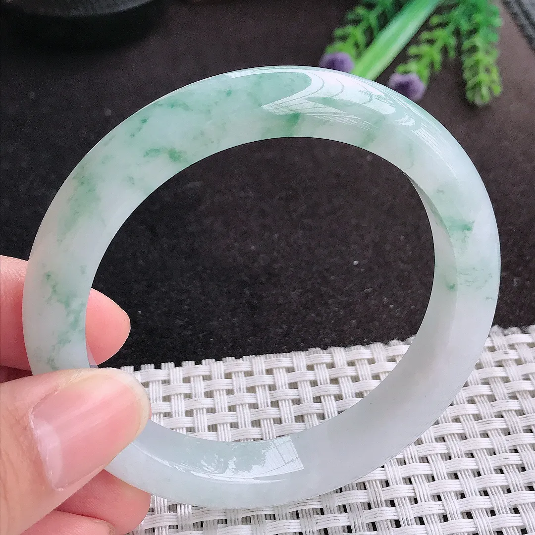 天然A货翡翠58/11.5/9老坑冰润水灵飘花手镯宽边玉手镯