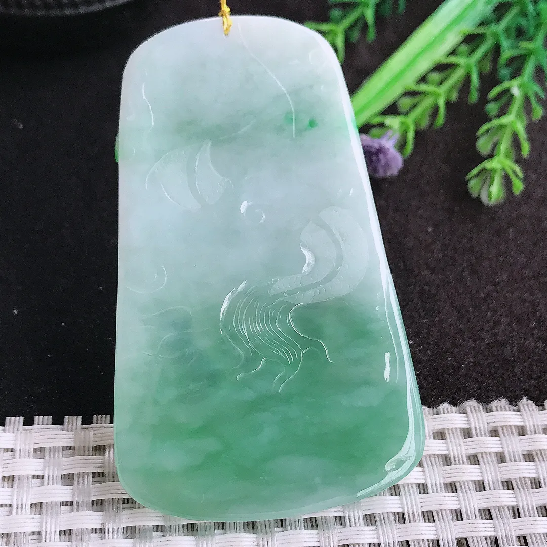 天然a货翡翠69.8/43/6.3老坑冰润水灵飘绿不动明王吊坠翡翠玉挂件