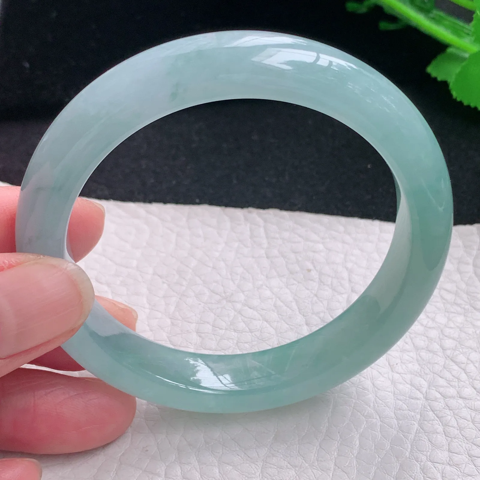 jxn自然光55.5*11.5*8.3平安镯 缅甸翡翠a货玉手镯天空蓝宽边玉手环