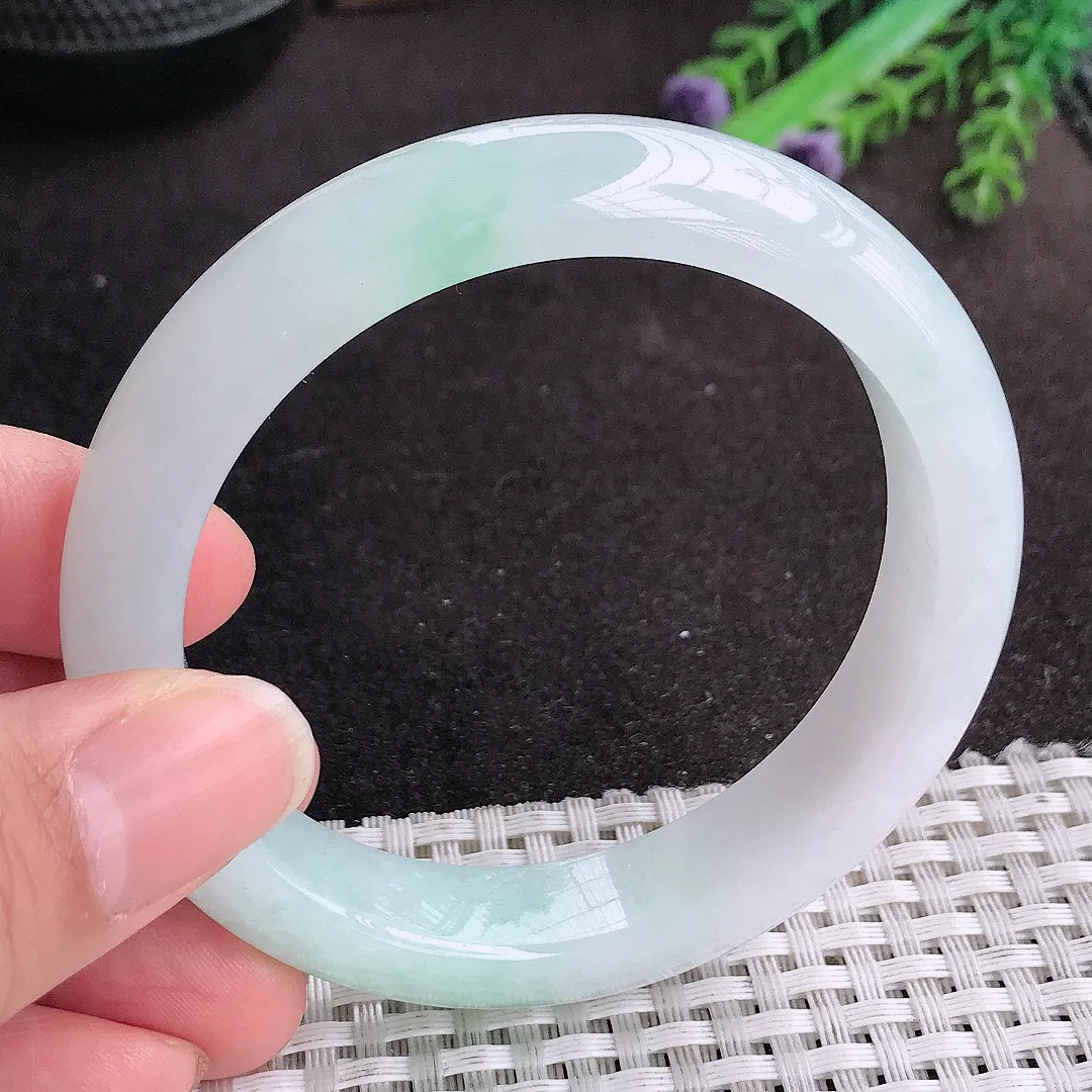 天然A货翡翠56.5/12.9/8.6老坑冰润起胶冰晴手镯宽边玉手镯