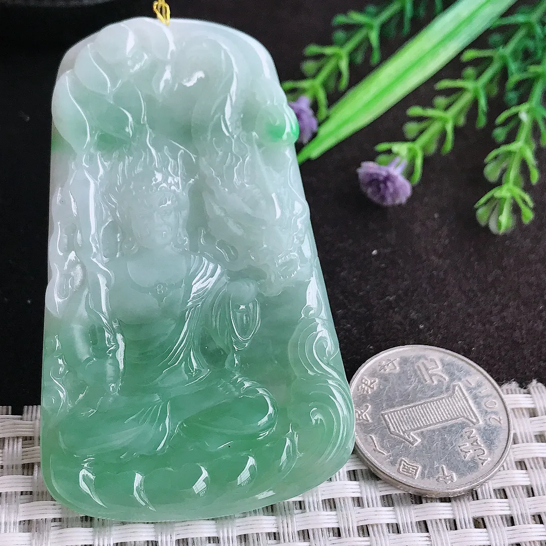 天然a货翡翠69.8/43/6.3老坑冰润水灵飘绿不动明王吊坠翡翠玉挂件