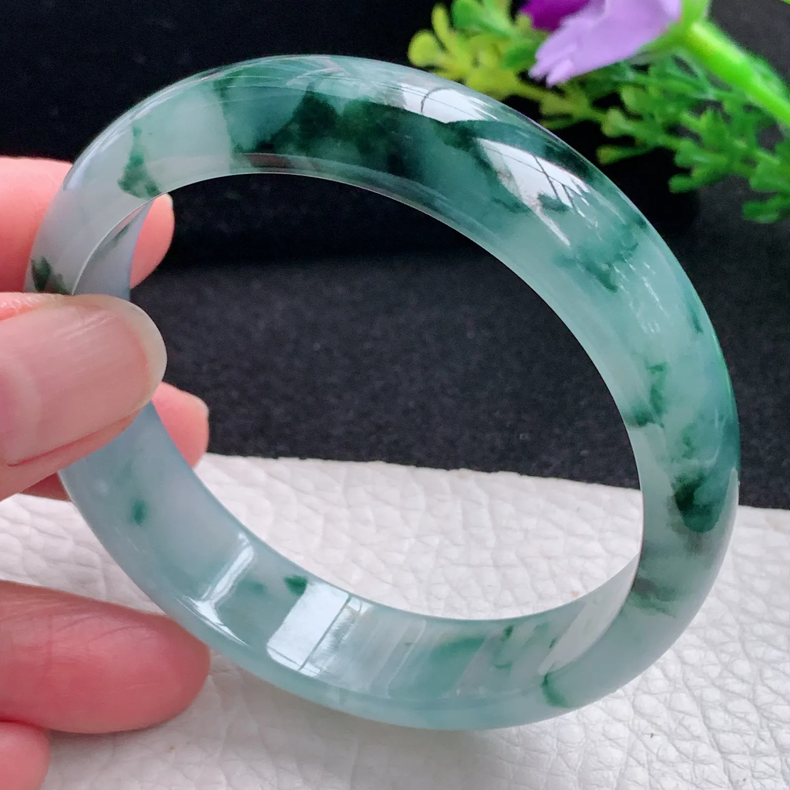 js自然光57*14.8*6.8平安镯 缅甸翡翠a货玉手镯冰飘花宽边玉手环