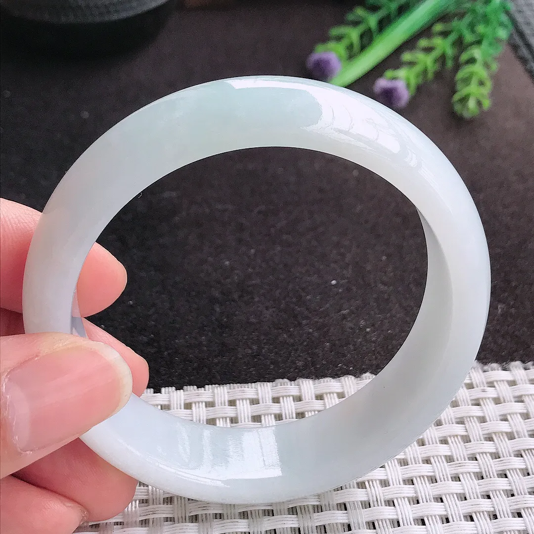 天然A货翡翠57/15.8/7.9老坑秀气温润轮胎手镯宽边玉手镯