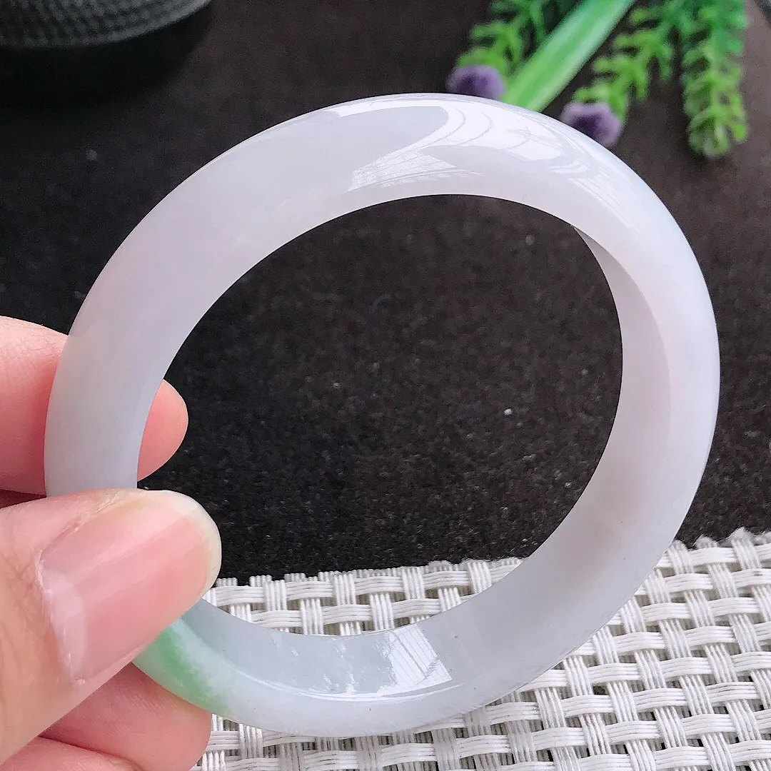 天然A货翡翠54.5/12.7/7.9老坑冰胶果冻飘绿手镯宽边玉手镯