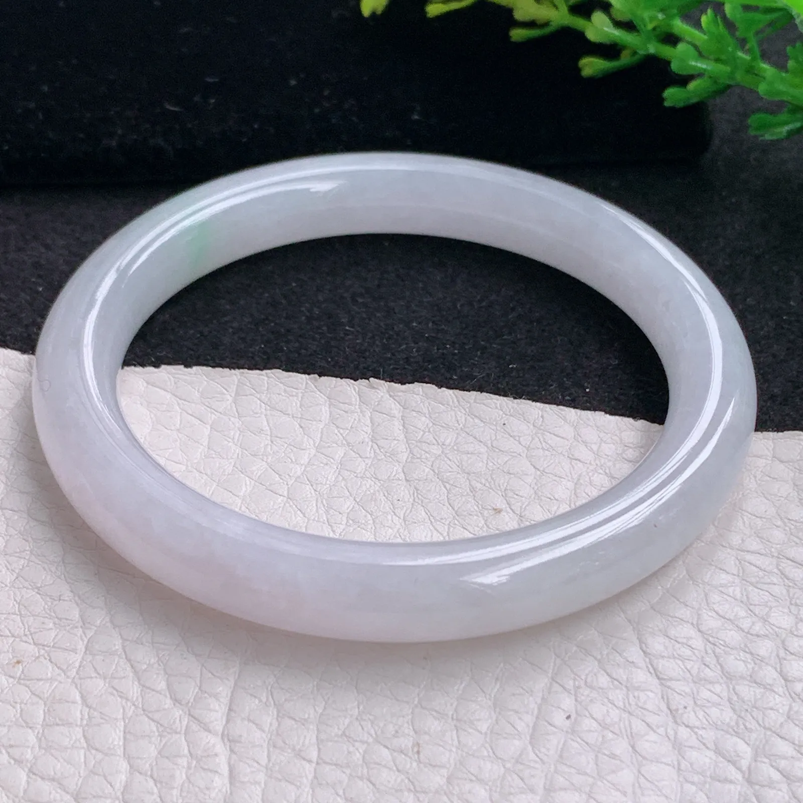 n自然光55*8.8*8.5叮当镯 缅甸翡翠a货玉手镯白月光圆条玉手环 美人镯