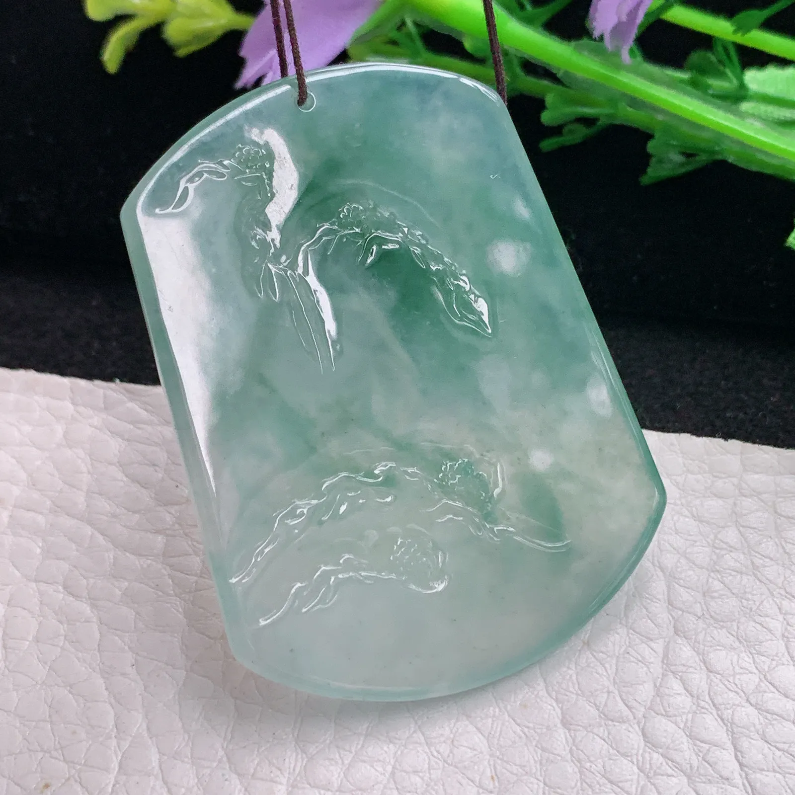 ktj自然光52*39.2*5.6天然缅甸翡翠冰润山水佛祖 大日如来玉吊坠 玉挂件