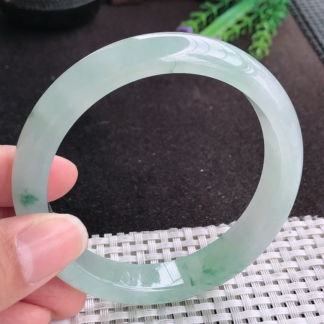 天然A货翡翠61.5/13.2/8.5老坑冰透果冻胶冰飘花手镯大圈口宽边玉手镯