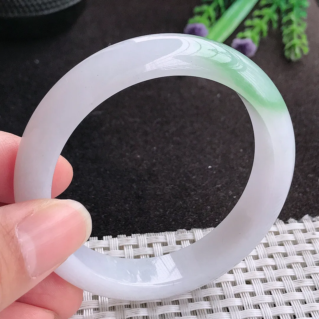 天然A货翡翠54.5/12.7/7.9老坑冰胶果冻飘绿手镯宽边玉手镯