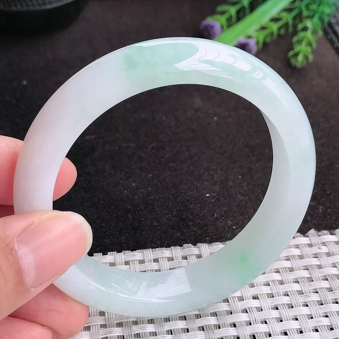 天然A货翡翠56.5/12.9/8.6老坑冰润起胶冰晴手镯宽边玉手镯