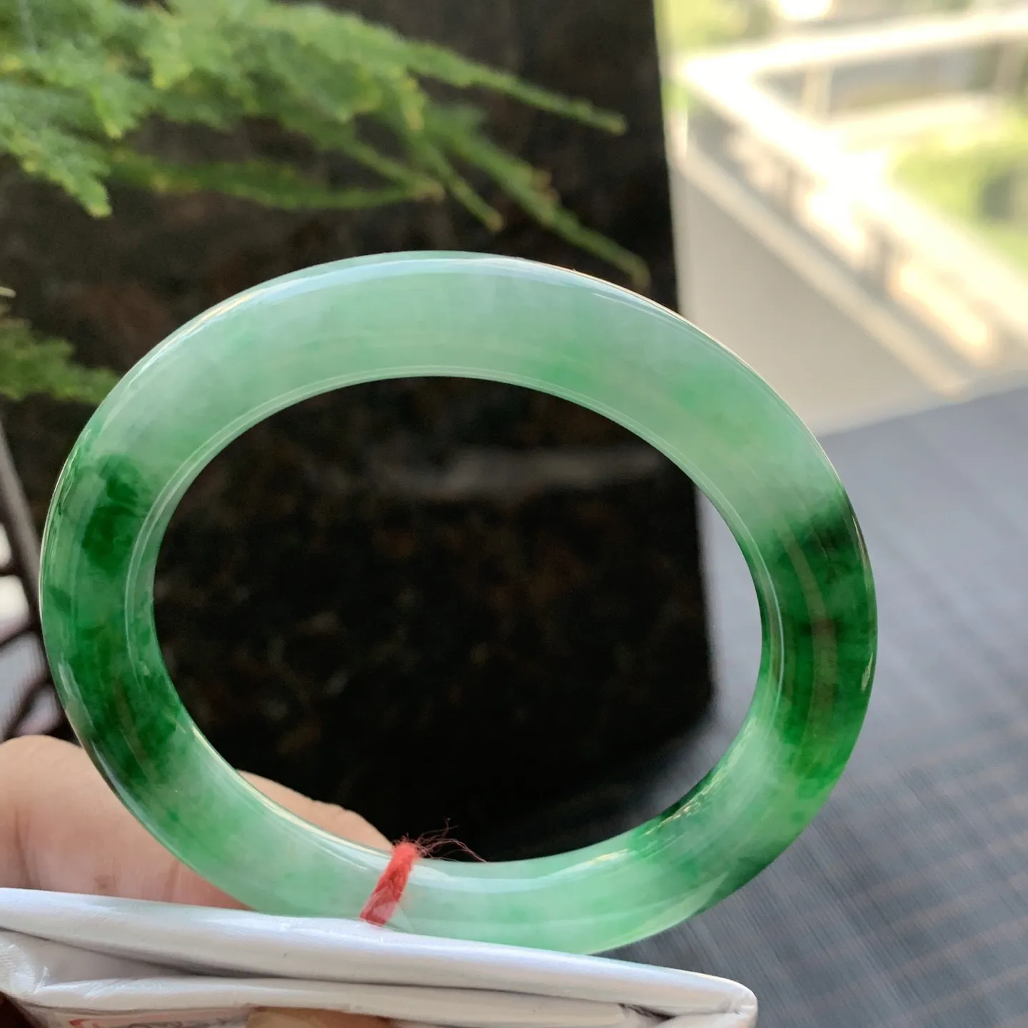 圆条冰糯辣绿 微纹 尺寸:54.1/9.3 色辣