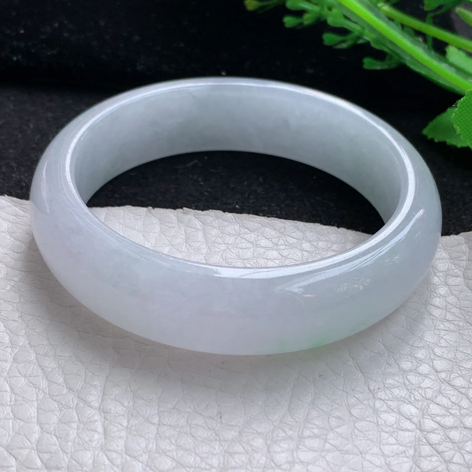 jm自然光53.5*14.3*7.5平安镯 缅甸翡翠a货玉手镯水润飘花宽边玉手环