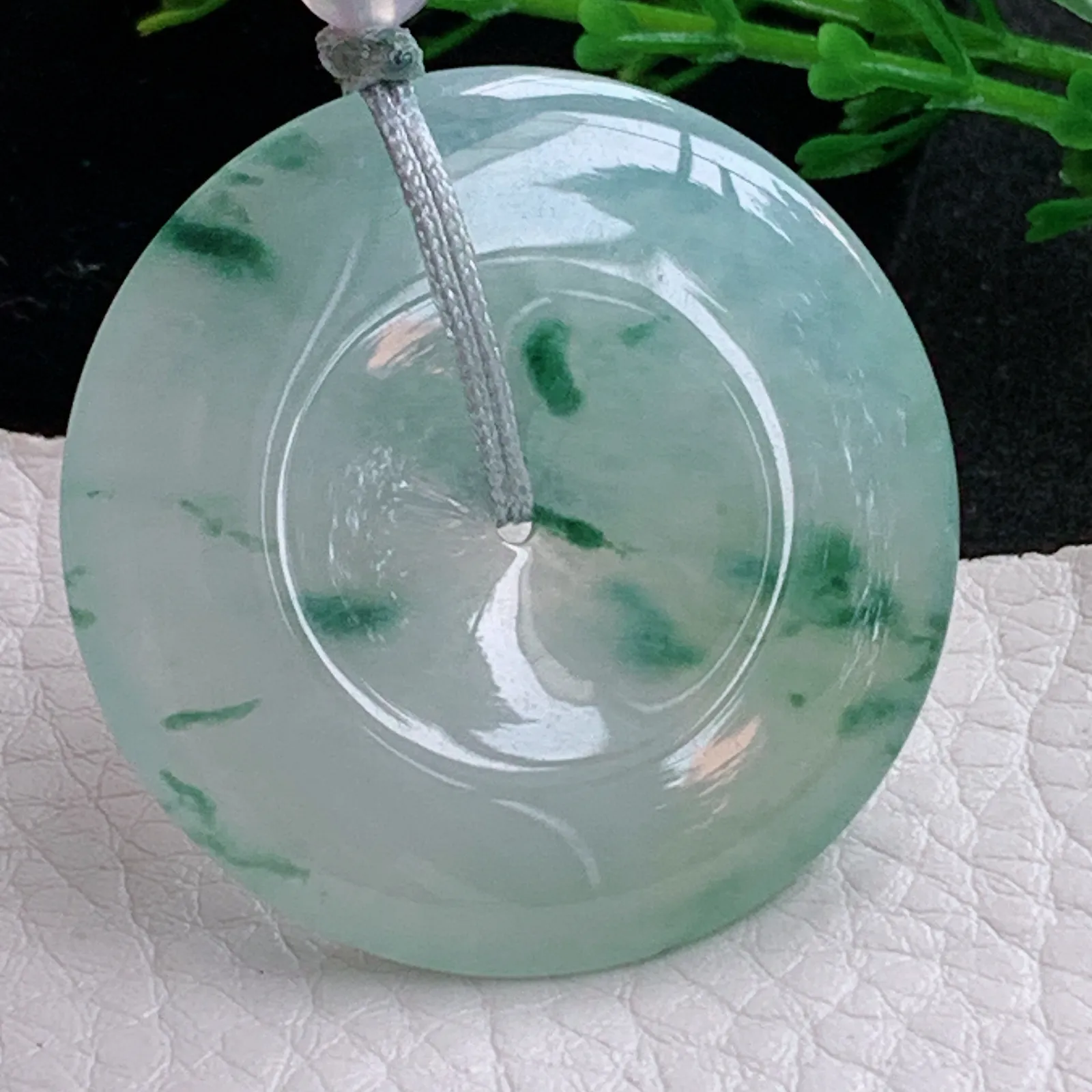 gp自然光36*5.8天然缅甸翡翠冰胶饱满飘花大平安扣 玉扣玉吊坠